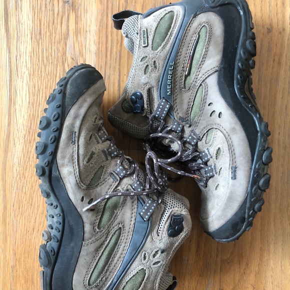 Merrell Chameleon Arc waterproof hiking boots 6.5 - Picture 3 of 5
